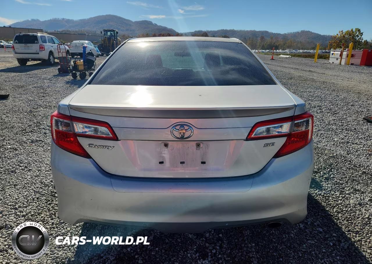2014 Toyota Camry Se VIN:4T1BF1FK9EU767864 - 6