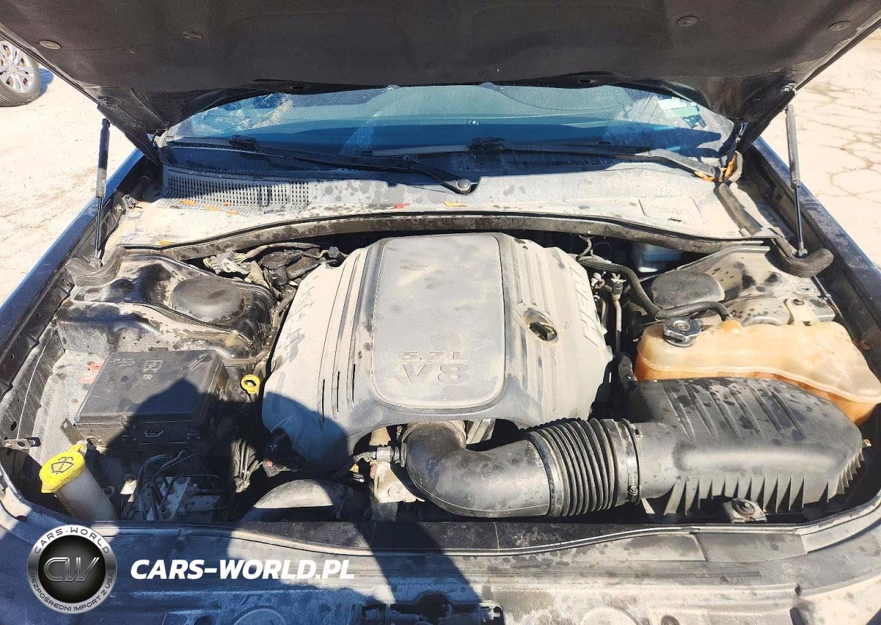 2011 Chrysler 300C VIN:2C3CA6CT2BH538432 - 11