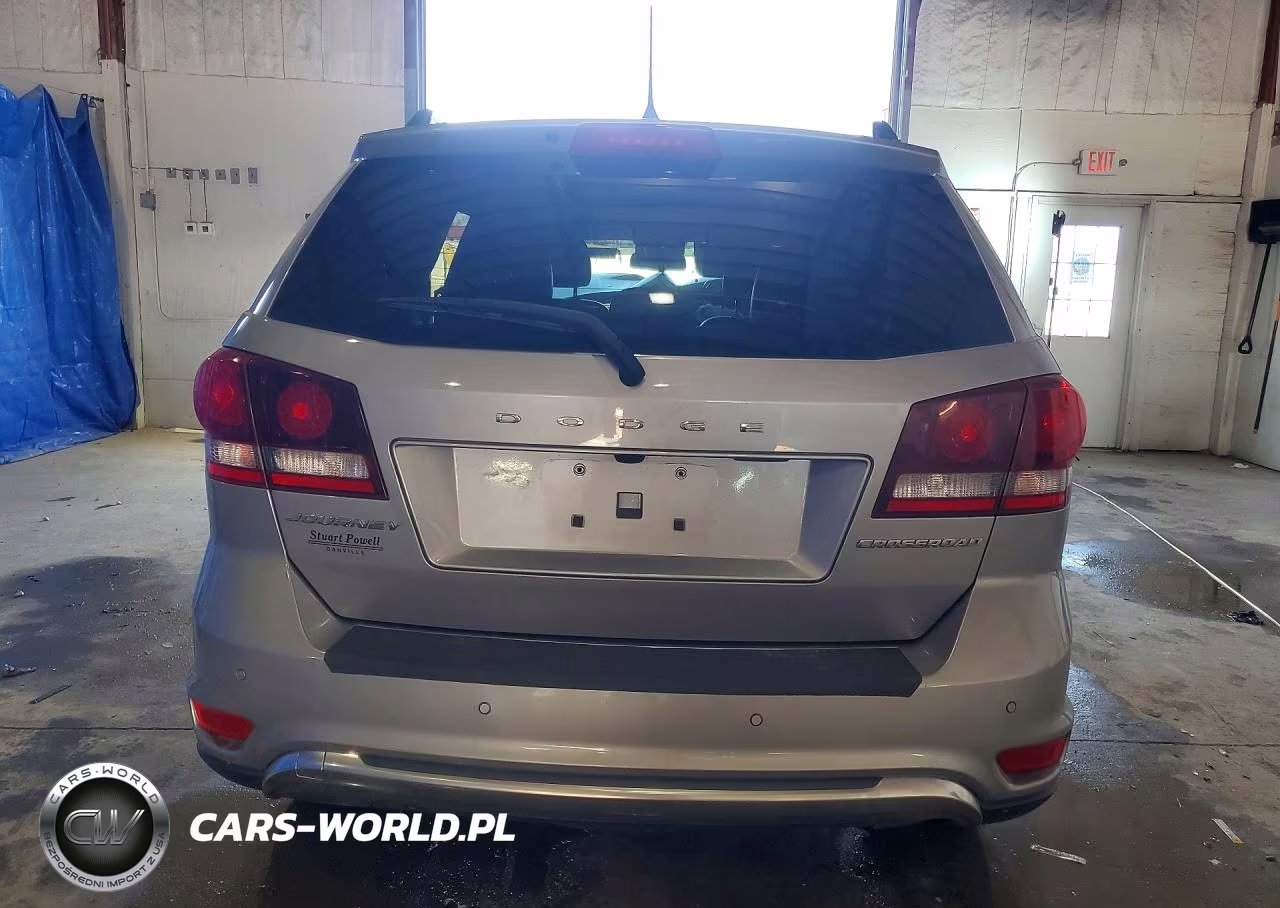 2020 Dodge Journey Crossroad VIN:3C4PDCGB4LT266785 - 6