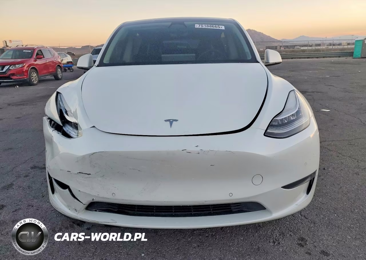 2021 Tesla Model Y VIN:5YJYGDEE9MF207536 - 5
