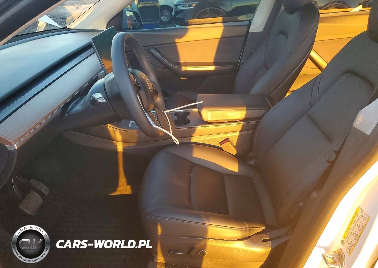 2021 Tesla Model Y VIN:5YJYGDEE9MF207536 - 7