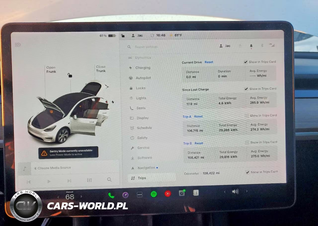 2021 Tesla Model Y VIN:5YJYGDEE9MF207536 - 9