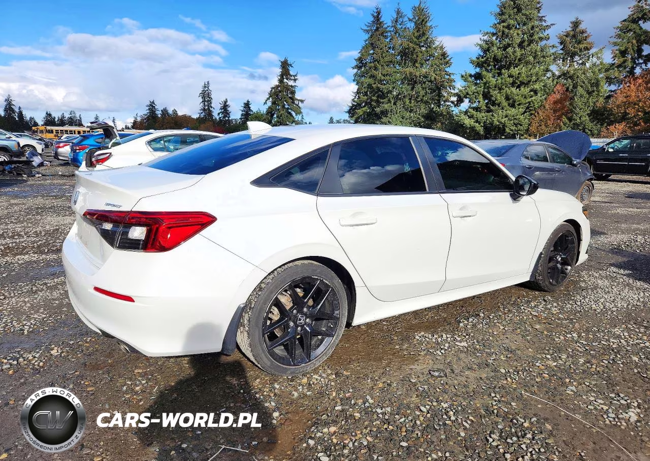 2022 Honda Civic Sport VIN:2HGFE2F5XNH585765 - 3