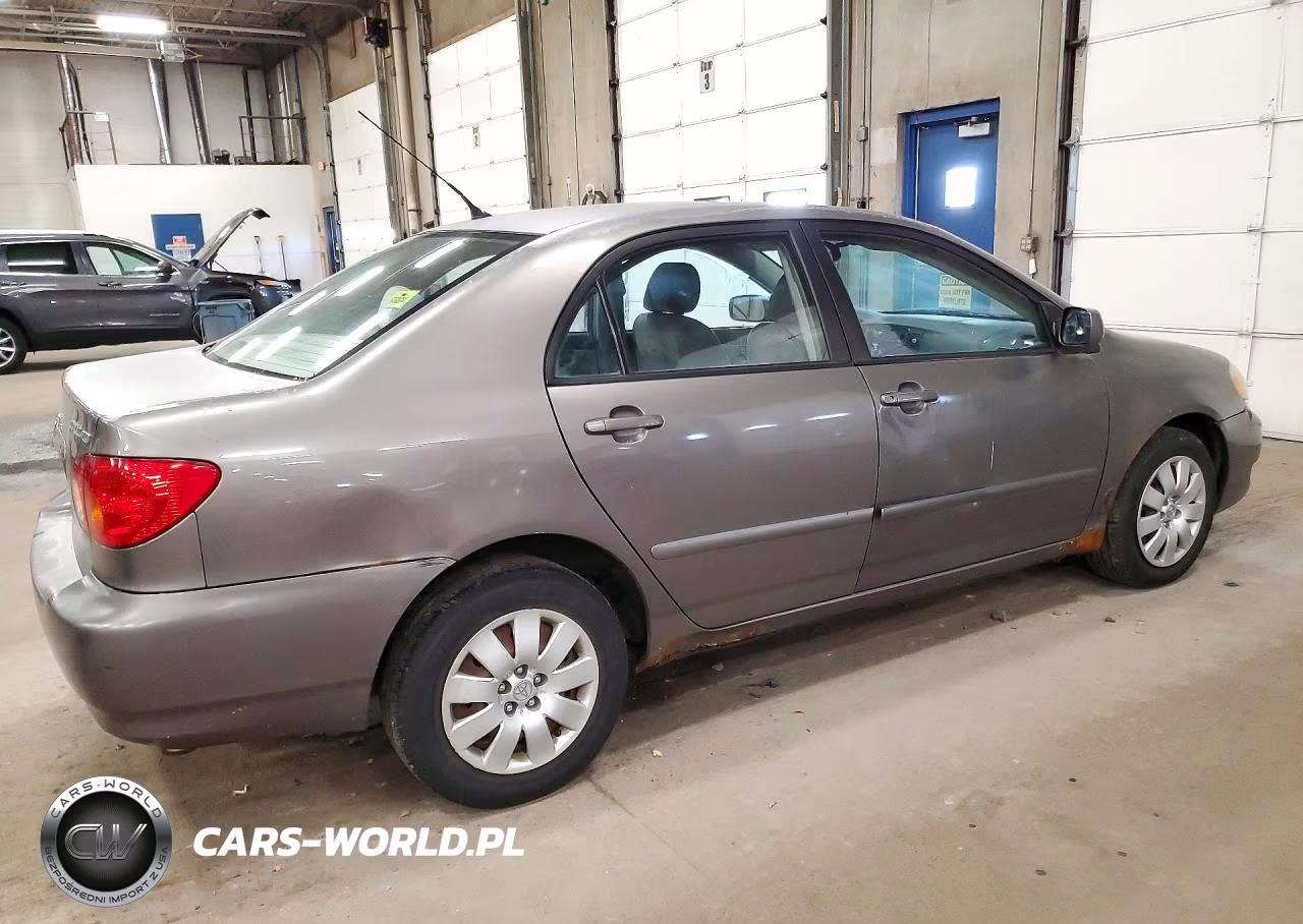 2004 Toyota Corolla Le VIN:1NXBR32E24Z218301 - 3