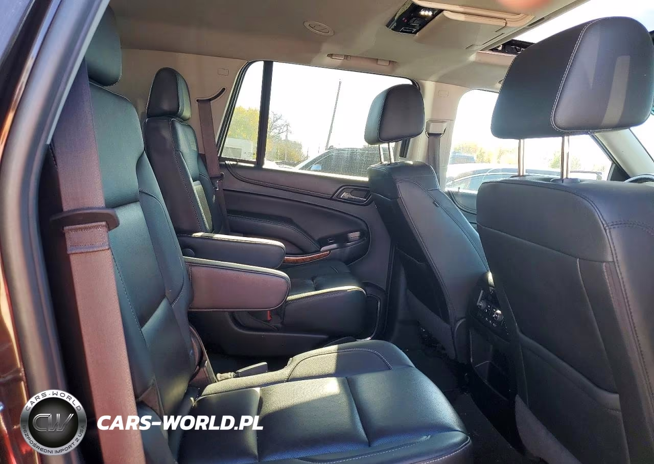 2018 Chevrolet Tahoe K1500 Premier VIN:1GNSKCKCXJR137124 - 11
