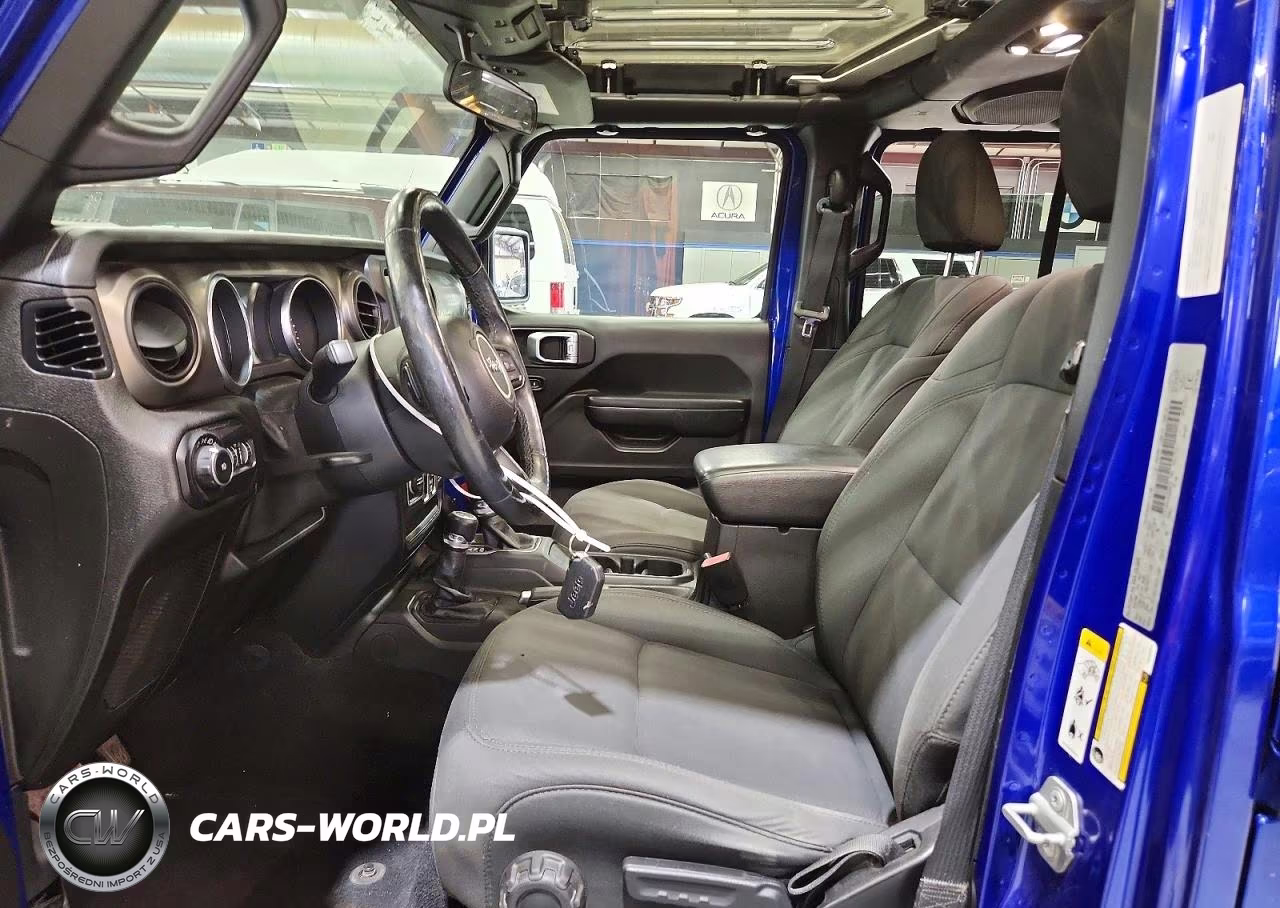 2019 Jeep Wrangler Unlimited Sport VIN:1C4HJXDG4KW556070 - 7