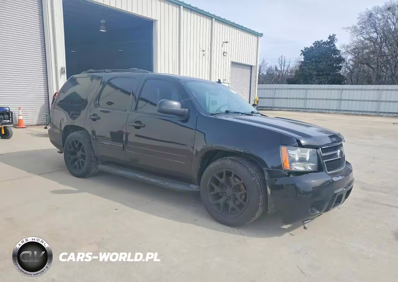 2013 Chevrolet Tahoe C1500 Lt VIN:1GNSCBE04DR349952 - 4