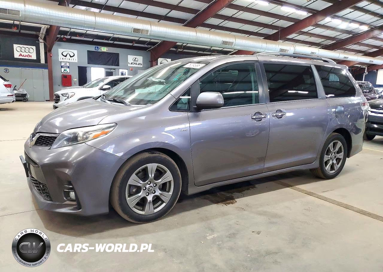 2019 Toyota Sienna Se 7-Passenger – zdjęcie 1 z 13