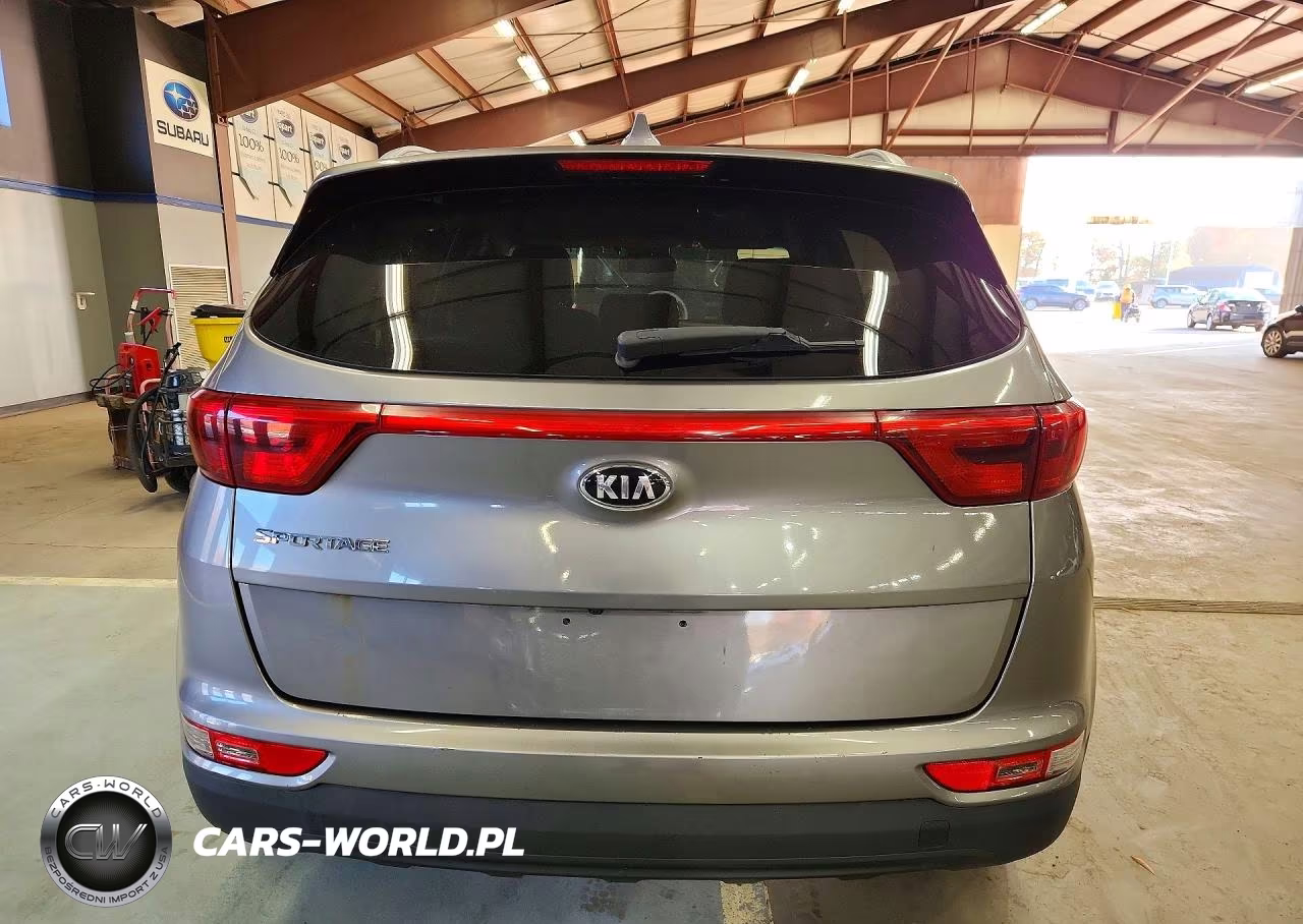 2018 Kia Sportage Lx VIN:KNDPMCAC7J7407884 - 6