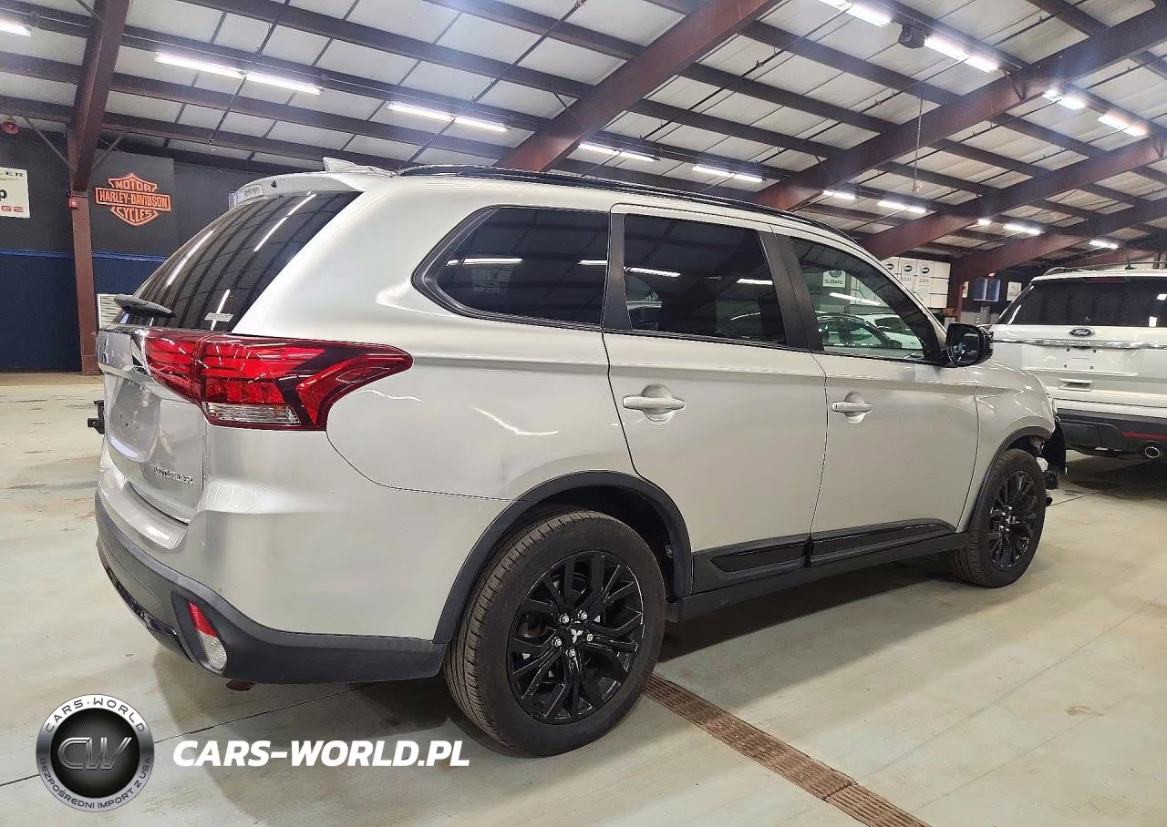 2018 Mitsubishi Outlander Se VIN:JA4AZ3A34JZ026774 - 3