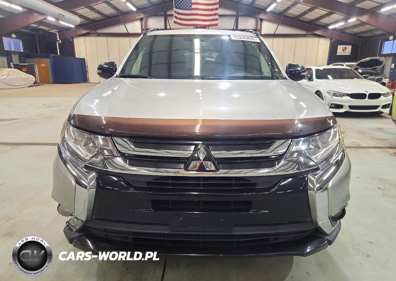 2018 Mitsubishi Outlander Se VIN:JA4AZ3A34JZ026774 - 5