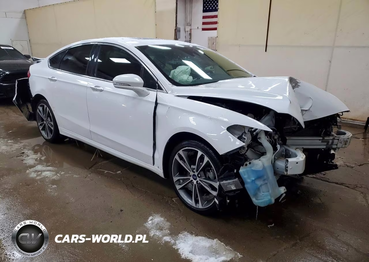 2020 Ford Fusion Titanium VIN:3FA6P0D96LR205394 - 4