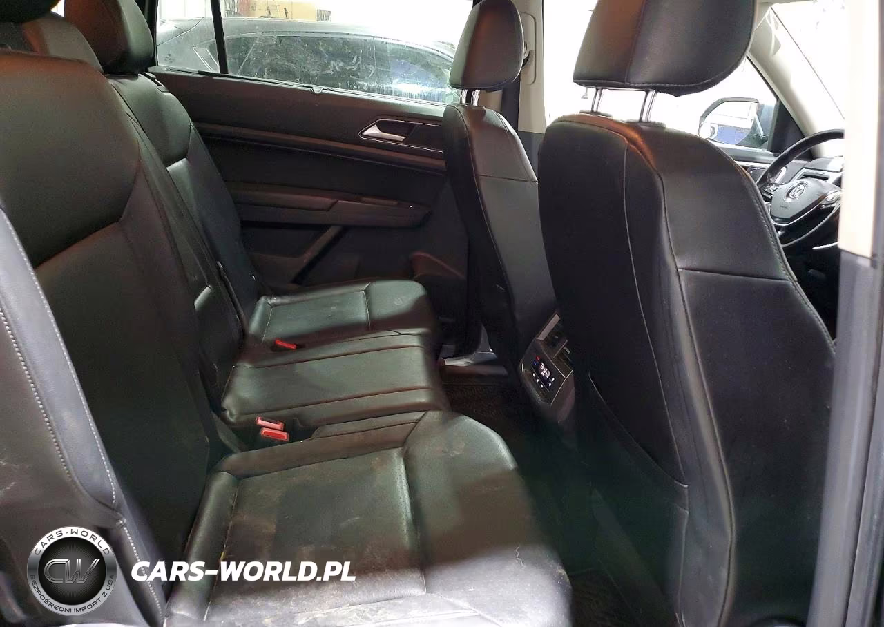 2018 Volkswagen Atlas Se VIN:1V2LR2CA3JC530240 - 11