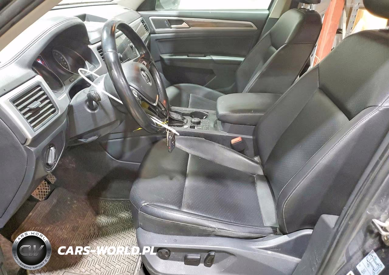 2018 Volkswagen Atlas Se VIN:1V2LR2CA3JC530240 - 7