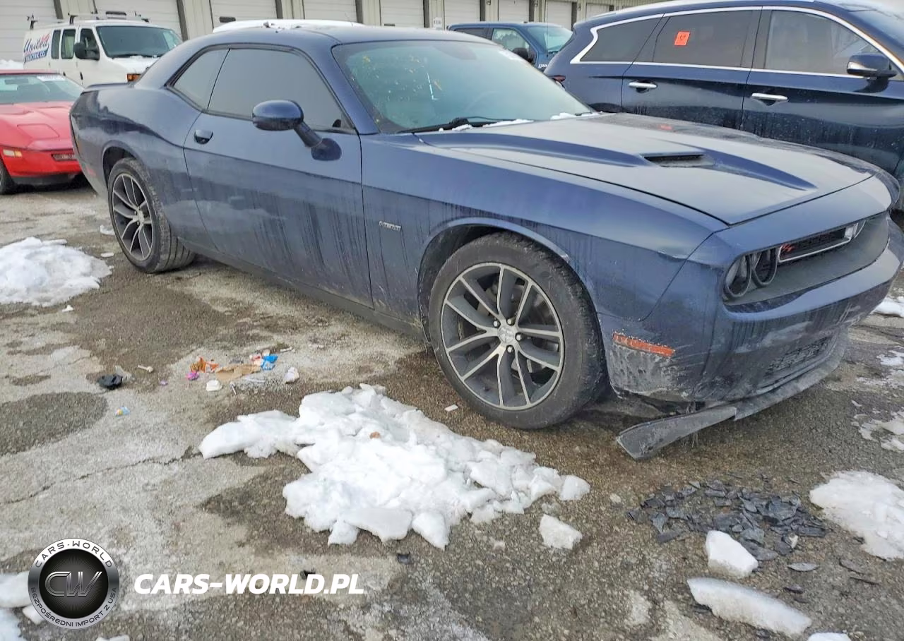 2015 Dodge Challenger Sxt Plus VIN:2C3CDZBT8FH701925 - 4