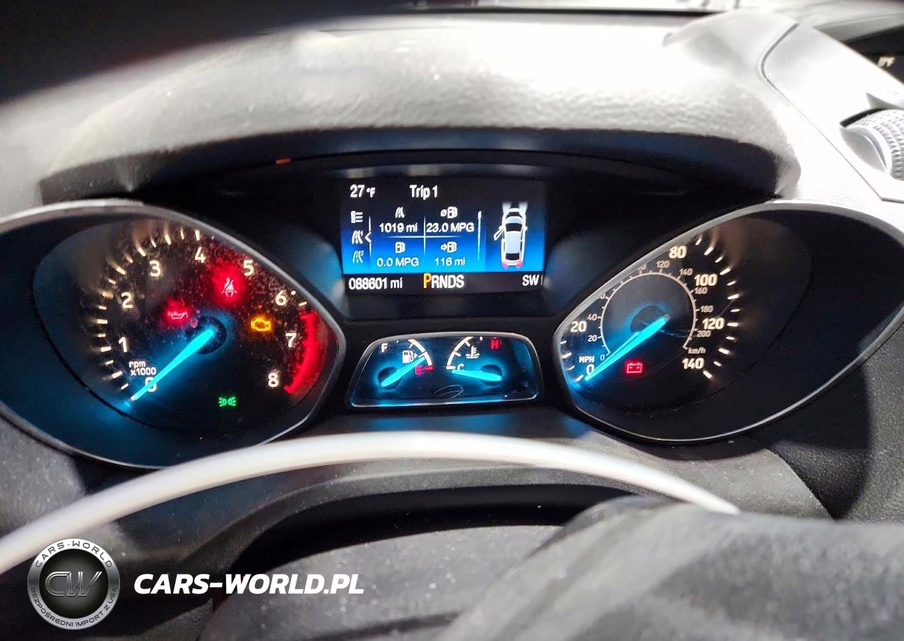2018 Ford Escape Se VIN:1FMCU0GD3JUB19239 - 9