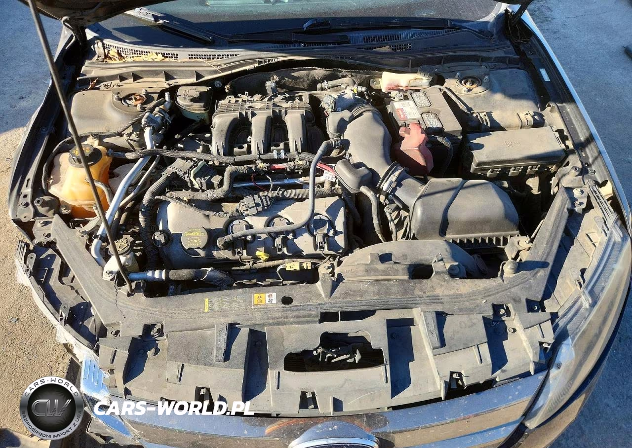 2012 Ford Fusion Sport VIN:3FAHP0KC8CR300708 - 11