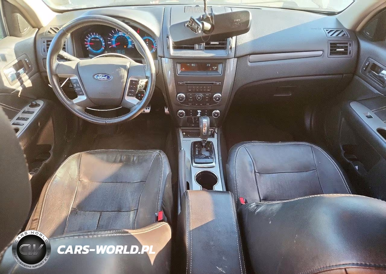 2012 Ford Fusion Sport VIN:3FAHP0KC8CR300708 - 8