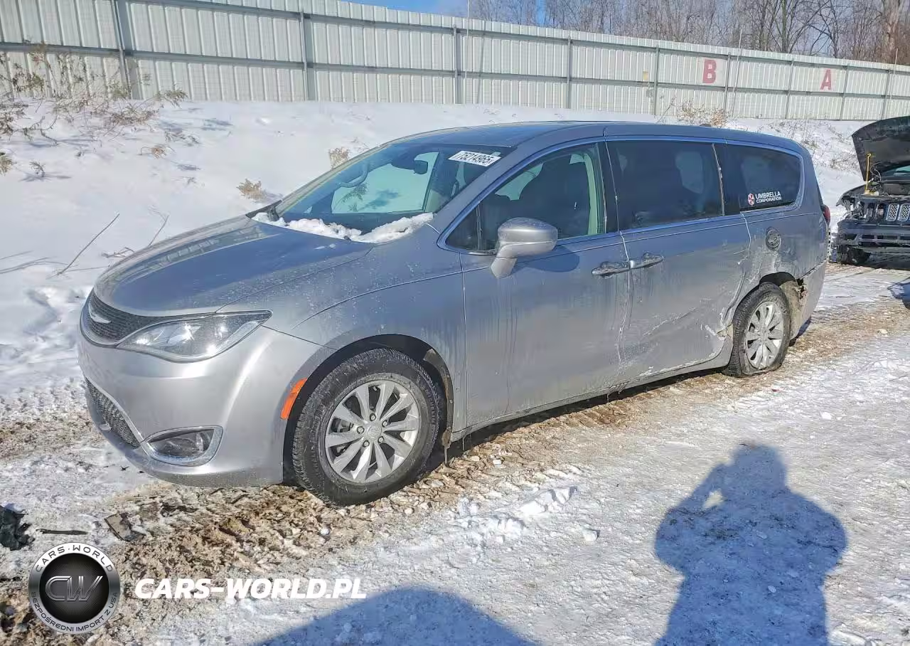 2018 Chrysler Pacifica Touring Plus