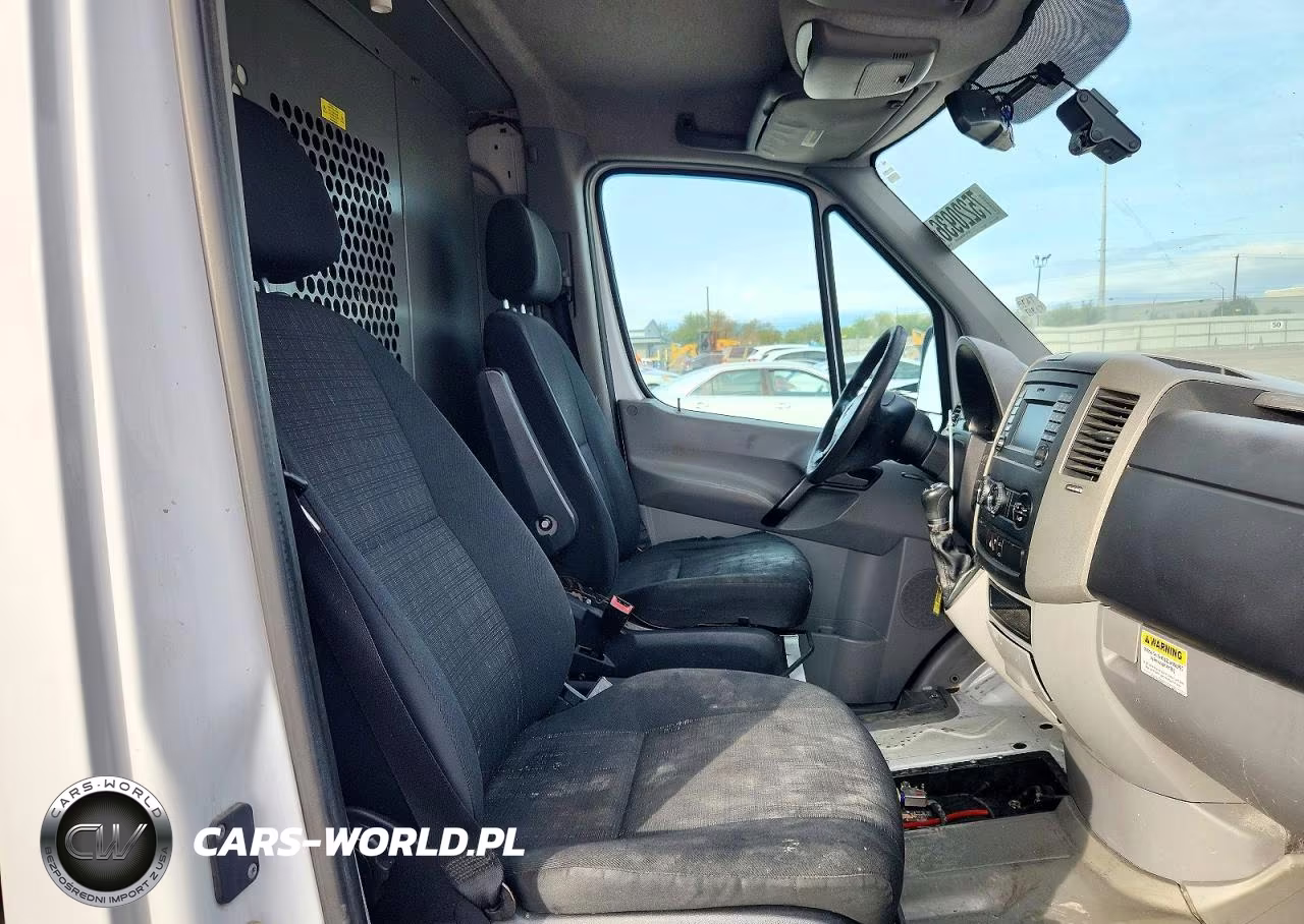 2015 Mercedes-Benz Sprinter 2500 VIN:WD3PE7CC9F5953343 - 11