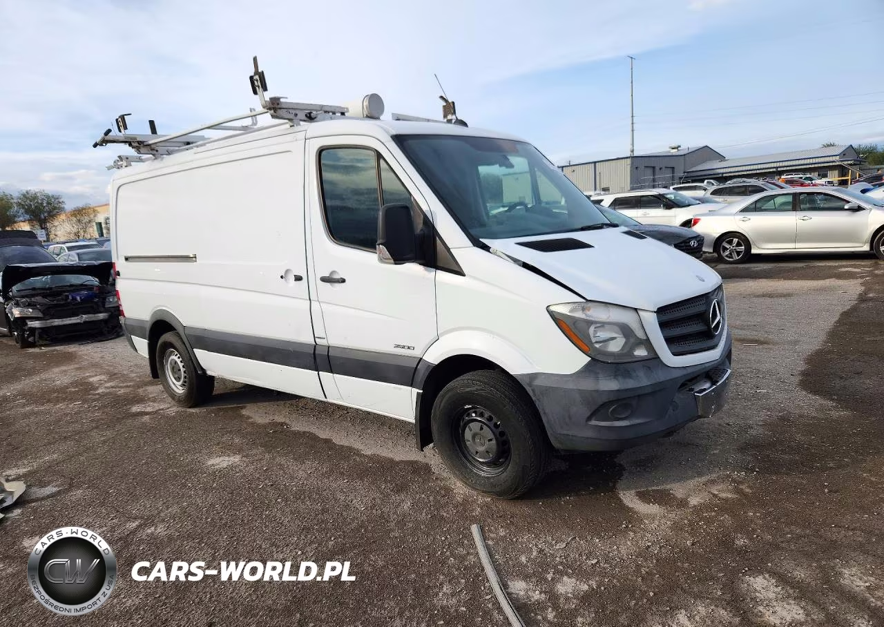 2015 Mercedes-Benz Sprinter 2500 VIN:WD3PE7CC9F5953343 - 4