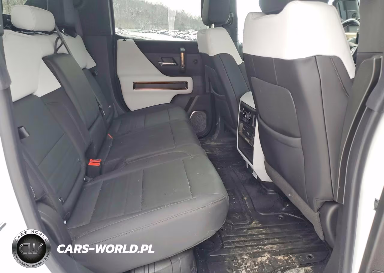 2025 GMC Hummer Pickup 3X VIN:1GT10DDBXSU103932 - 10