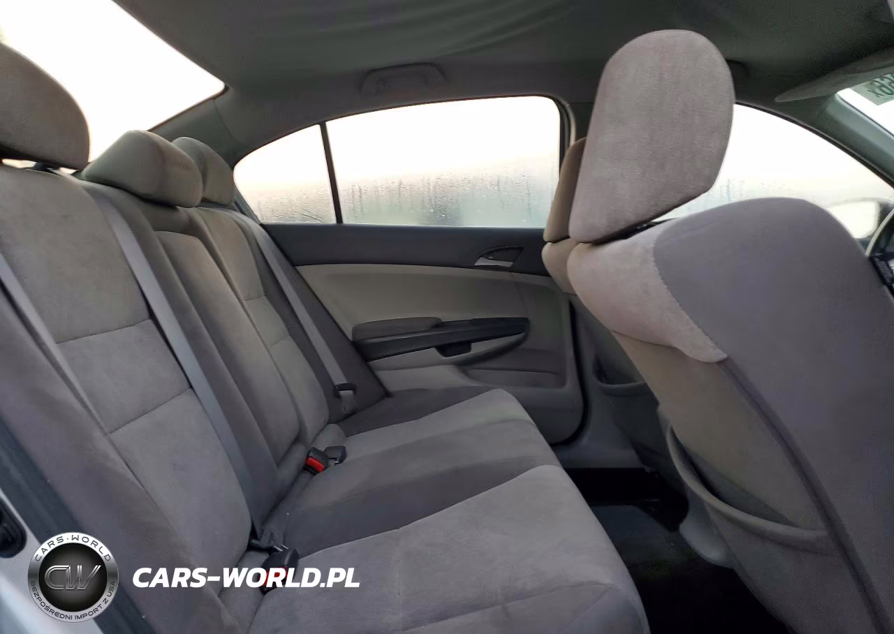 2010 Honda Accord Lxp VIN:1HGCP2F4XAA110646 - 10