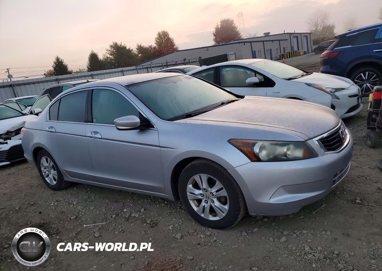 2010 Honda Accord Lxp VIN:1HGCP2F4XAA110646 - 4