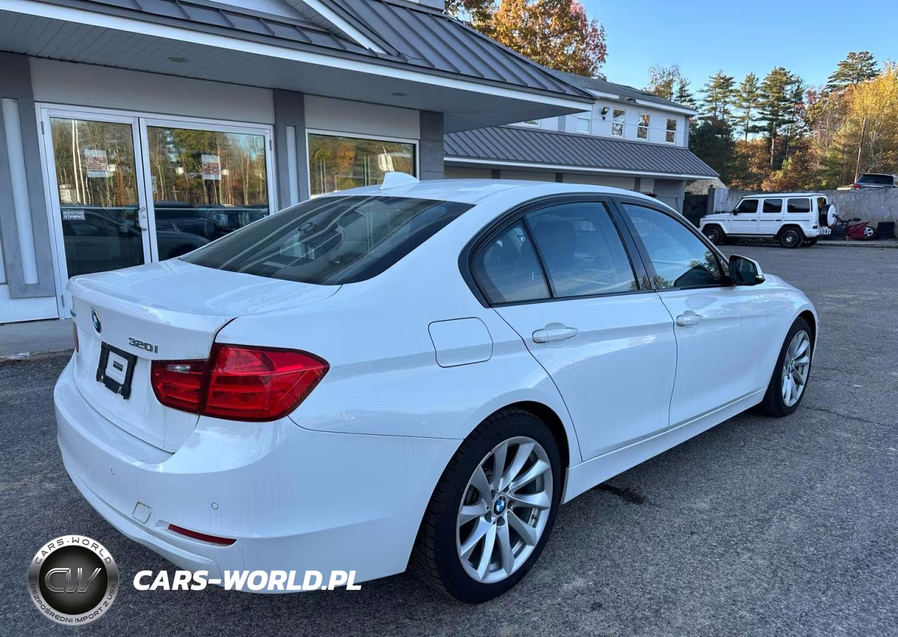 2015 BMW 320I xDrive VIN:WBA3C3G53FNT52974 - 4