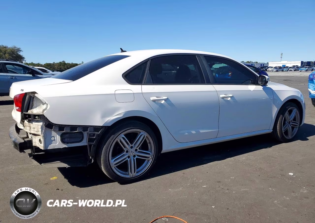 2014 Volkswagen Passat S VIN:1VWAS7A39EC084385 - 3