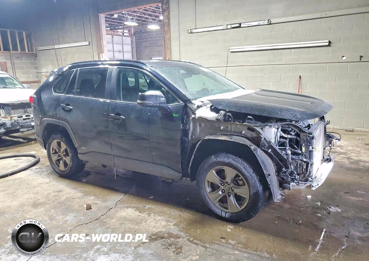 2024 Toyota Rav4 Xle VIN:2T3RWRFV6RW202623 - 4