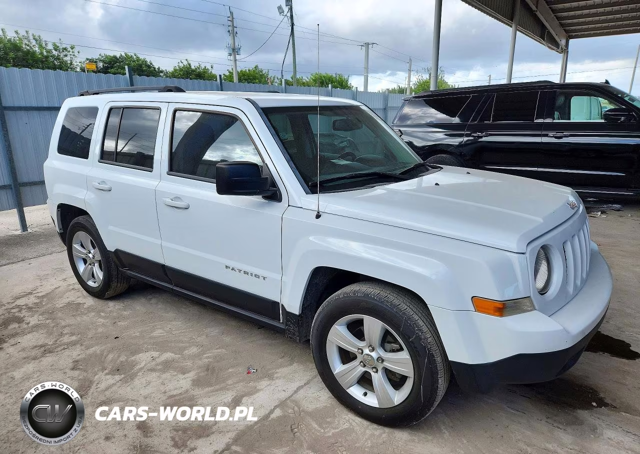 2016 Jeep Patriot Sport VIN:1C4NJPBA8GD561843 - 4