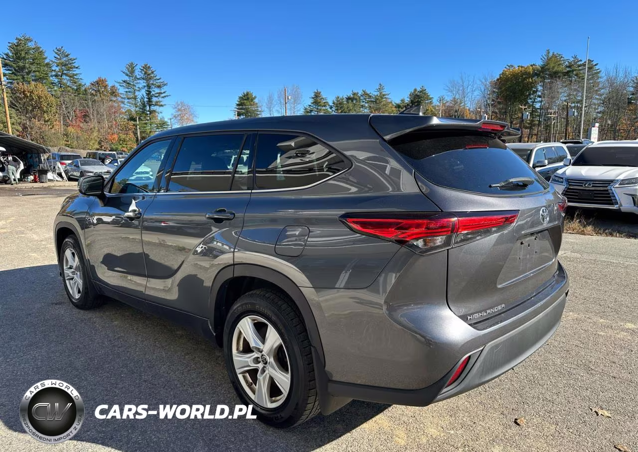 2020 Toyota Highlander Le VIN:5TDBZRBHXLS013491 - 3