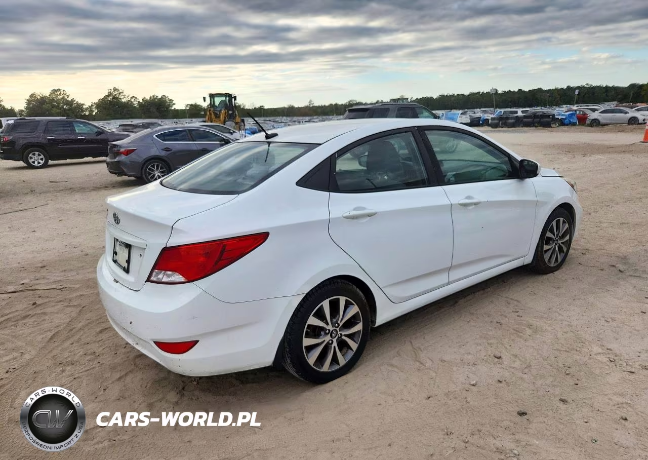 2017 Hyundai Accent Value Edition VIN:KMHCT4AE5HU250954 - 3
