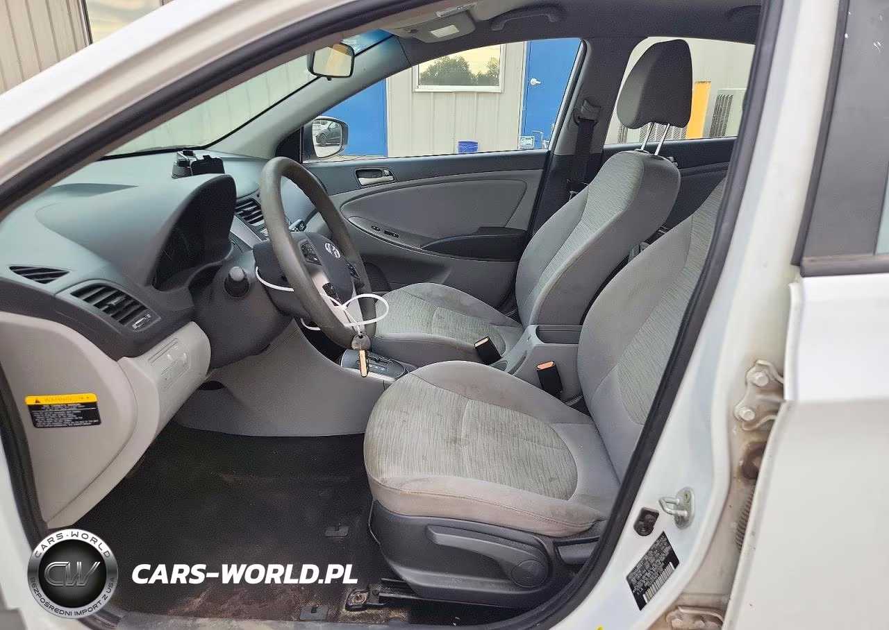 2017 Hyundai Accent Value Edition VIN:KMHCT4AE5HU250954 - 7