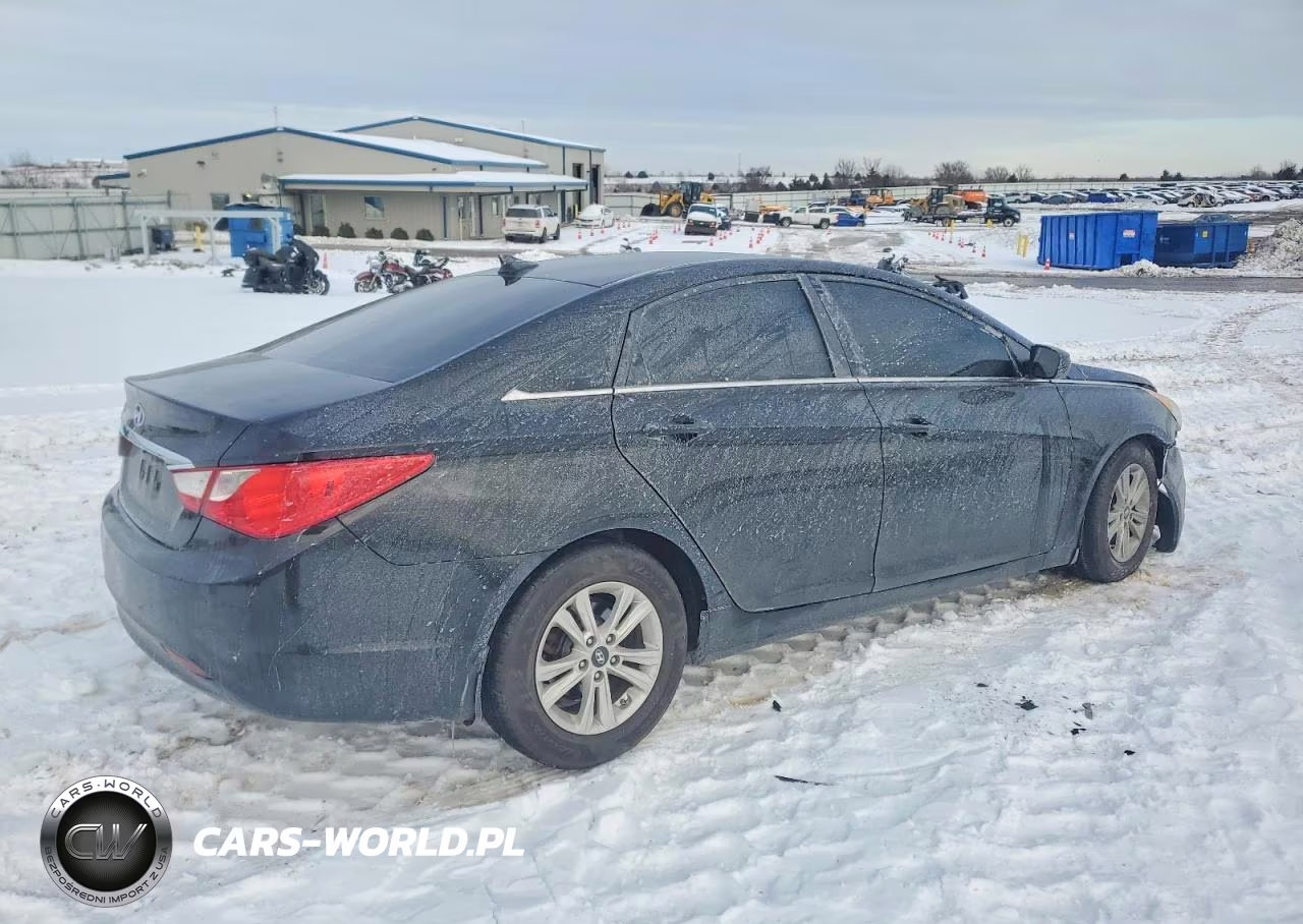2013 Hyundai Sonata Gls VIN:5NPEB4AC2DH639828 - 3