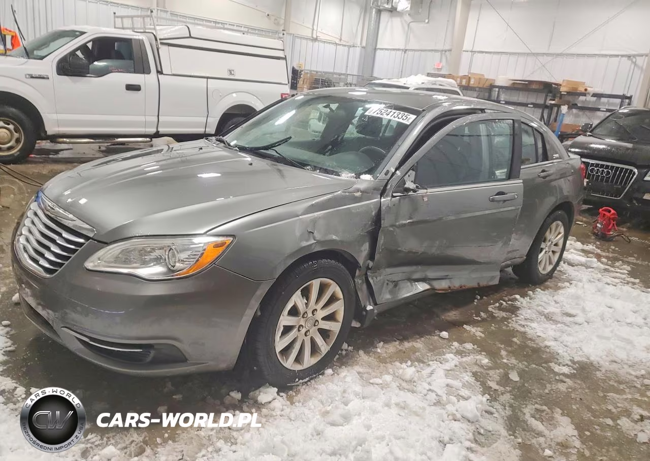 2012 Chrysler 200 Touring