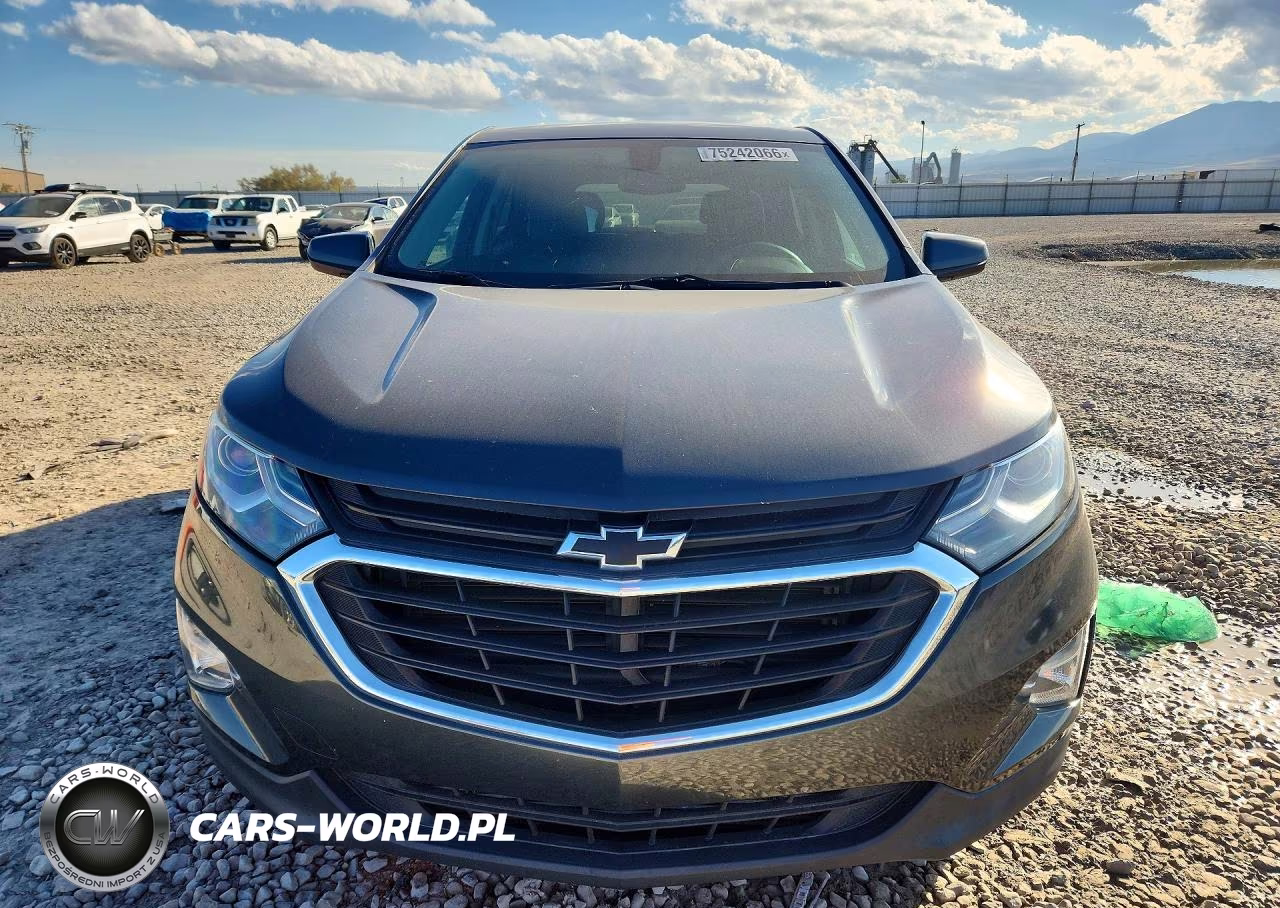 2018 Chevrolet Equinox Lt VIN:3GNAXJEV6JL409383 - 5
