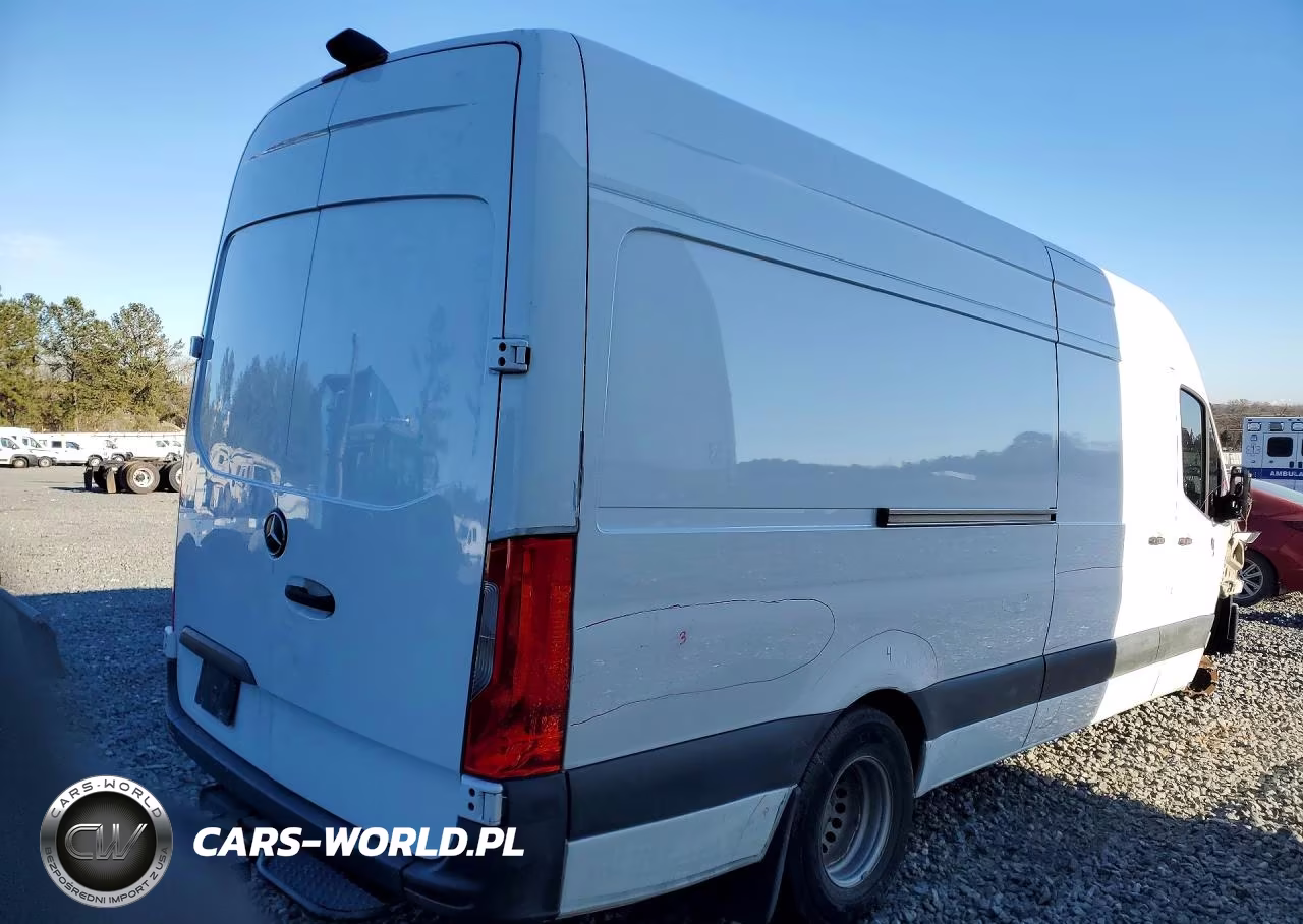 2019 Mercedes Benz Sprinter Utility - Service Van VIN:WD4PF4CD7KT005092 - 3