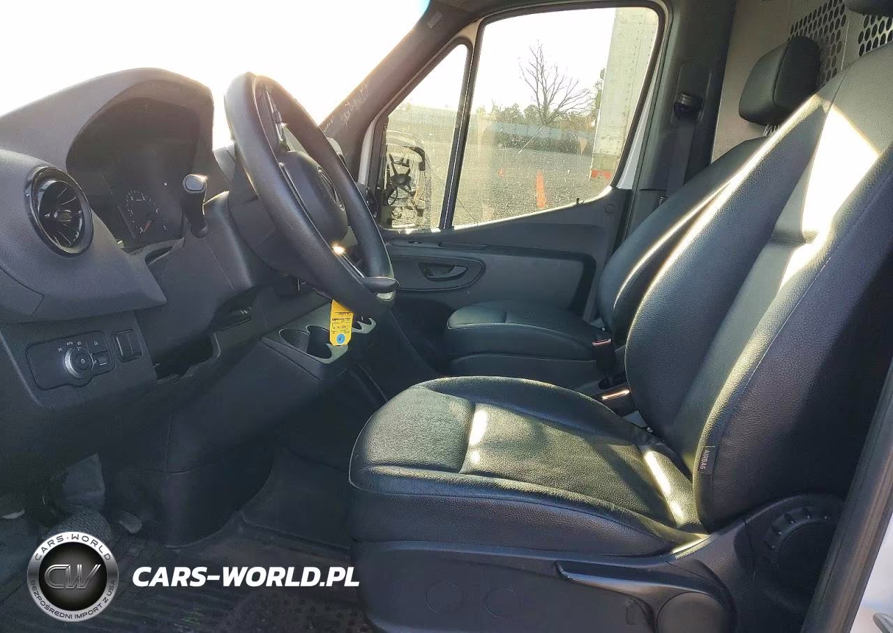 2019 Mercedes Benz Sprinter Utility - Service Van VIN:WD4PF4CD7KT005092 - 7