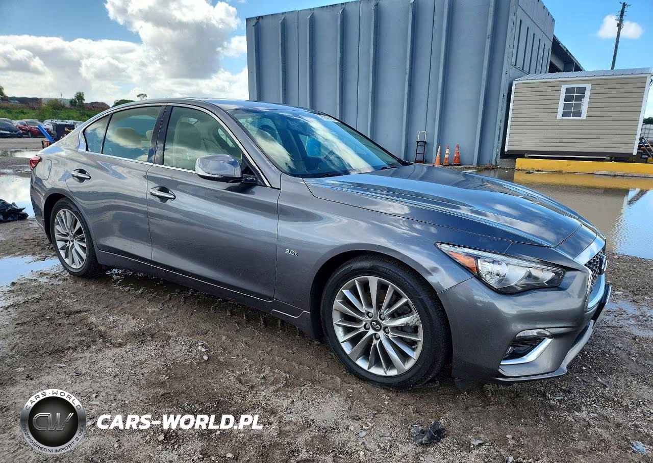 2018 Infiniti Q50 3.0T Luxe VIN:JN1EV7AR5JM432724 - 4