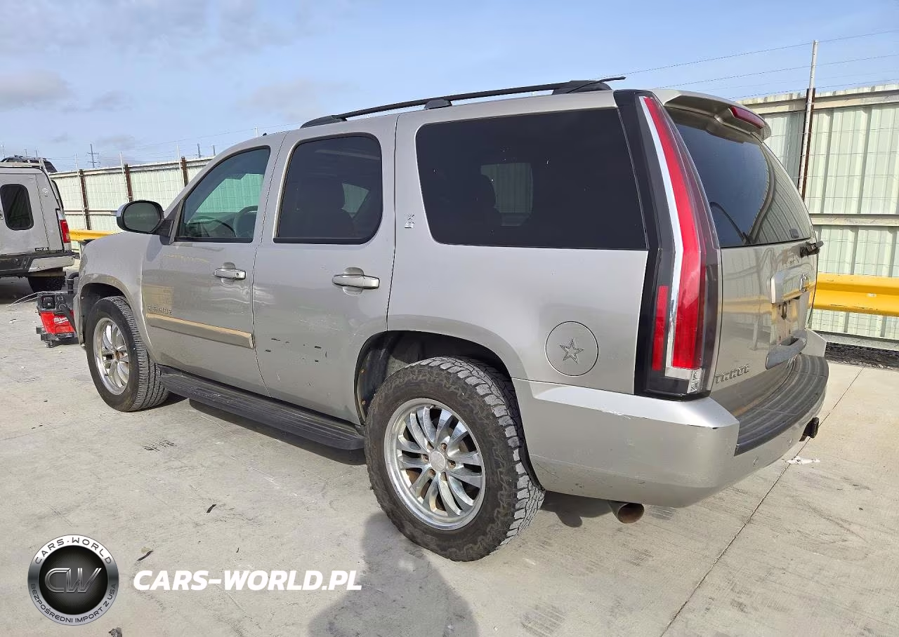 2008 Chevrolet Tahoe C1500 VIN:1GNFC13078R258064 - 2