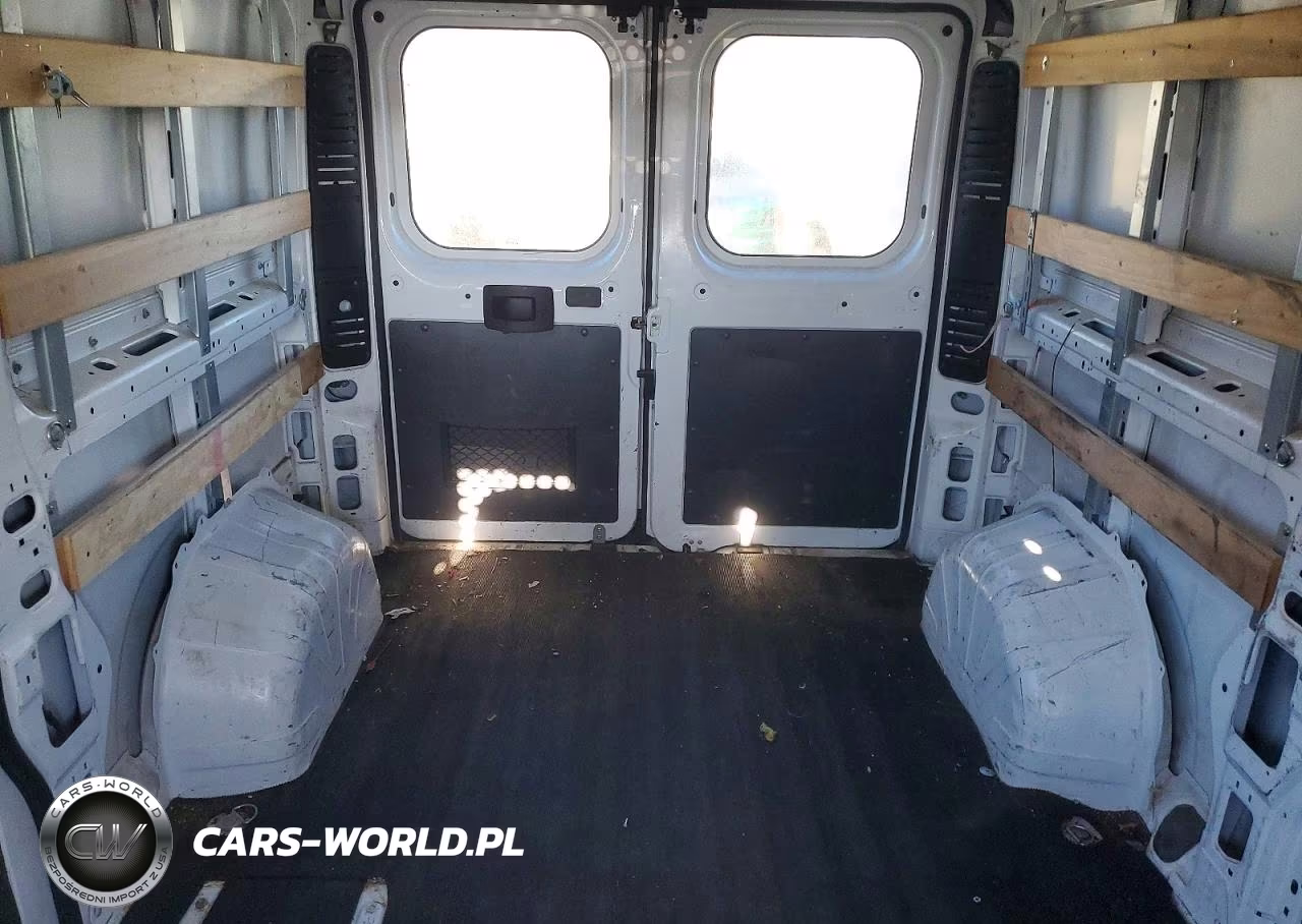 2017 Ram Promaster 1500 Delivery Van VIN:3C6TRVAG2HE525924 - 10