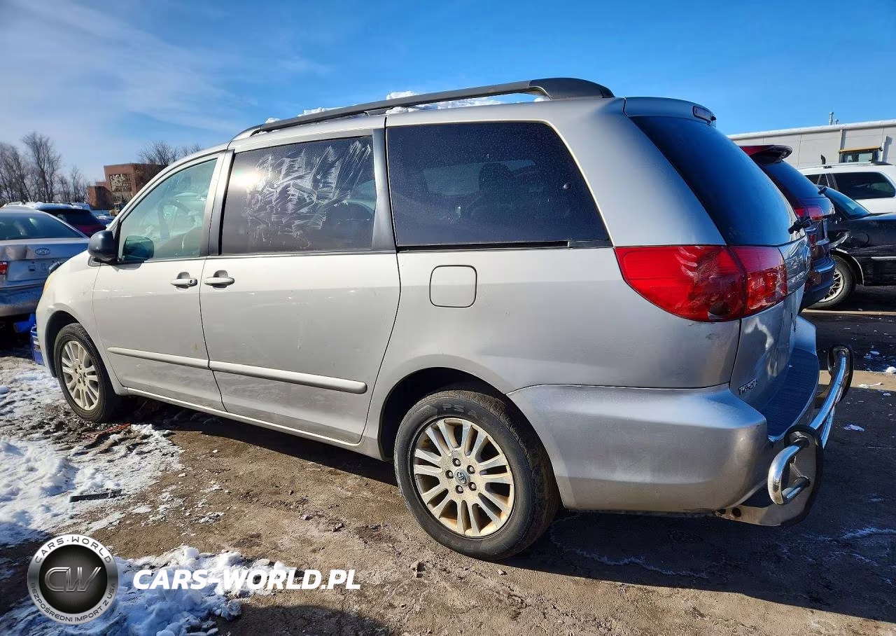 2010 Toyota Sienna Le VIN:5TDJK4CC0AS028200 - 2