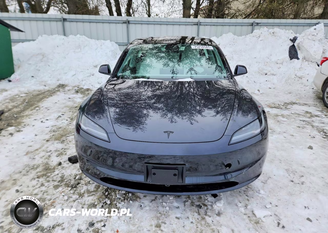 2026 Tesla Model 3 VIN:5YJ3E1EA5TF135308 - 5
