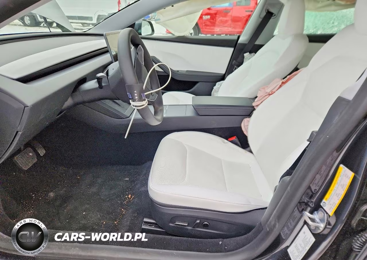 2026 Tesla Model 3 VIN:5YJ3E1EA5TF135308 - 7