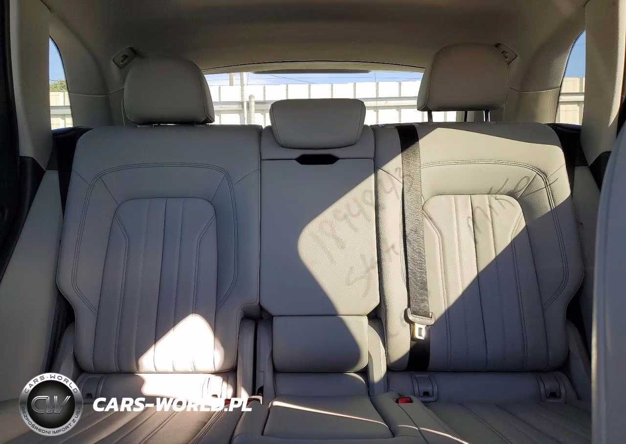 2021 Audi Q5 Premium Plus VIN:WA1BAAFY9M2138407 - 10