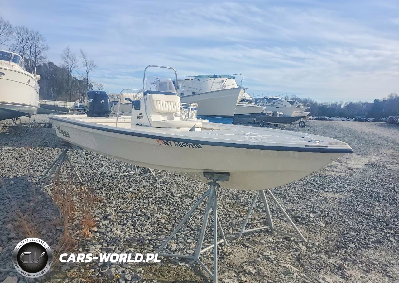 2010 Mako 18Lts Boat – zdjęcie 1 z 10
