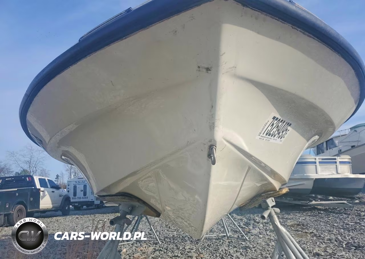 2010 Mako 18Lts Boat VIN:BUJA10MCE910 - 9