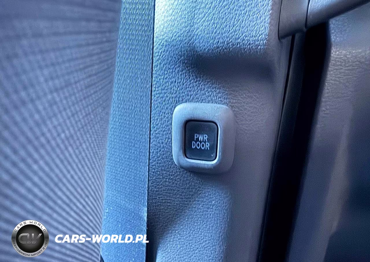 2023 Toyota Sienna Le VIN:5TDKSKFC0PS083629 - 12